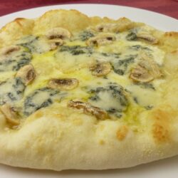 三宮 イタリアン の、おいしい ピザ