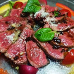 三宮 イタリアン 和牛たたきのカルパッチョ