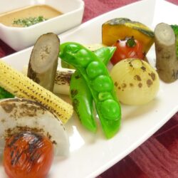 ゴローニャの、おいしい季節野菜のオーブン焼きジェノバ風