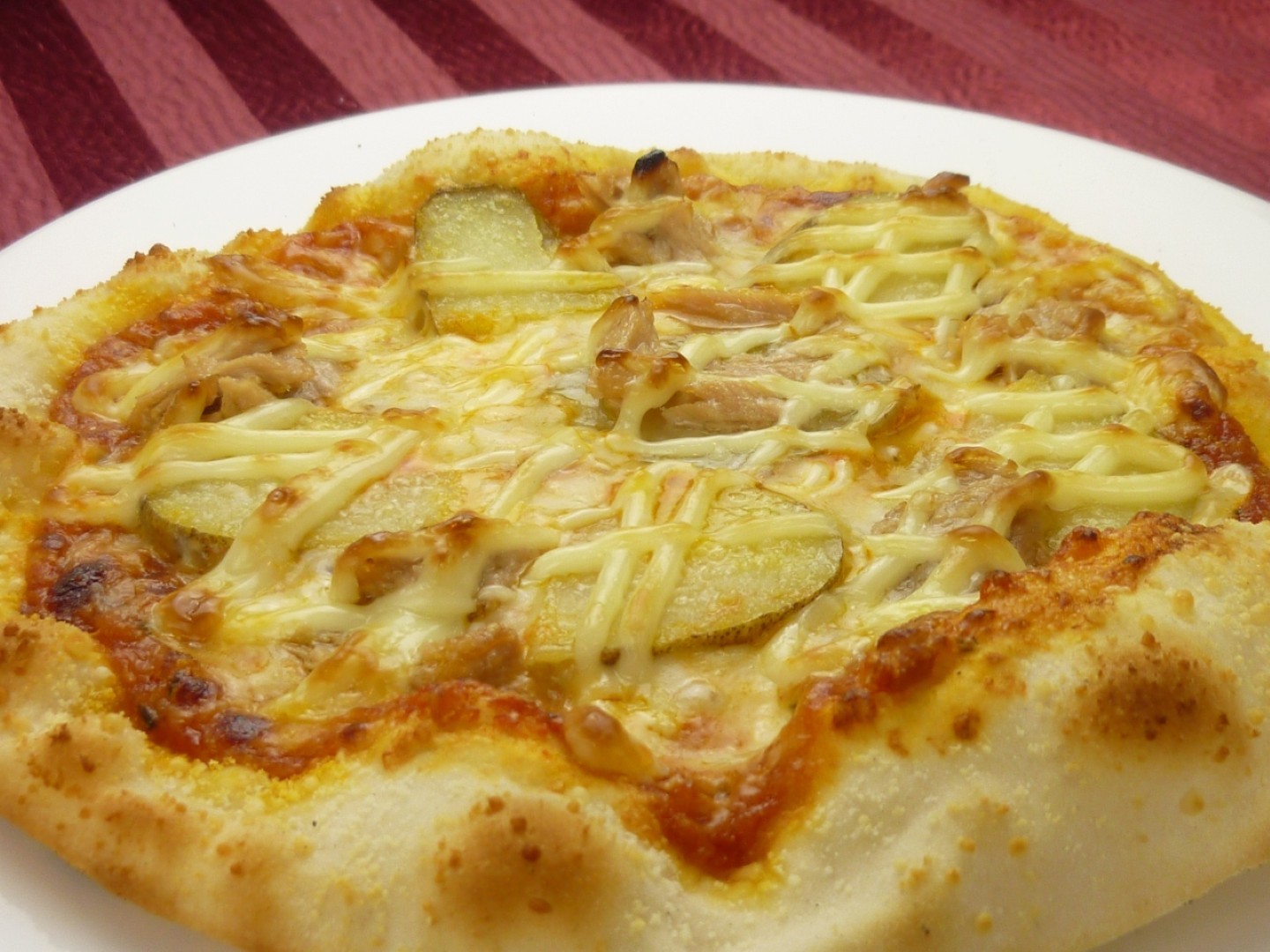 ツナとマヨじゃがのピザ