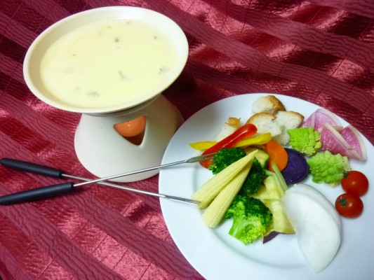 Gorgonzola cheese fondue