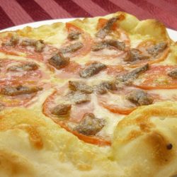 ゴローニャの、おいしい アンチョビとトマトのピザ