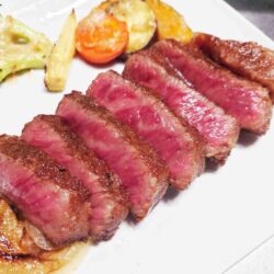 三宮 イタリアン の、おいしい ステーキ